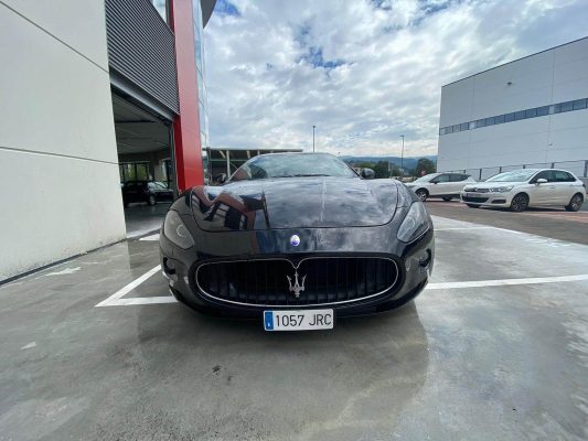 Maserati grand turismo S (2)